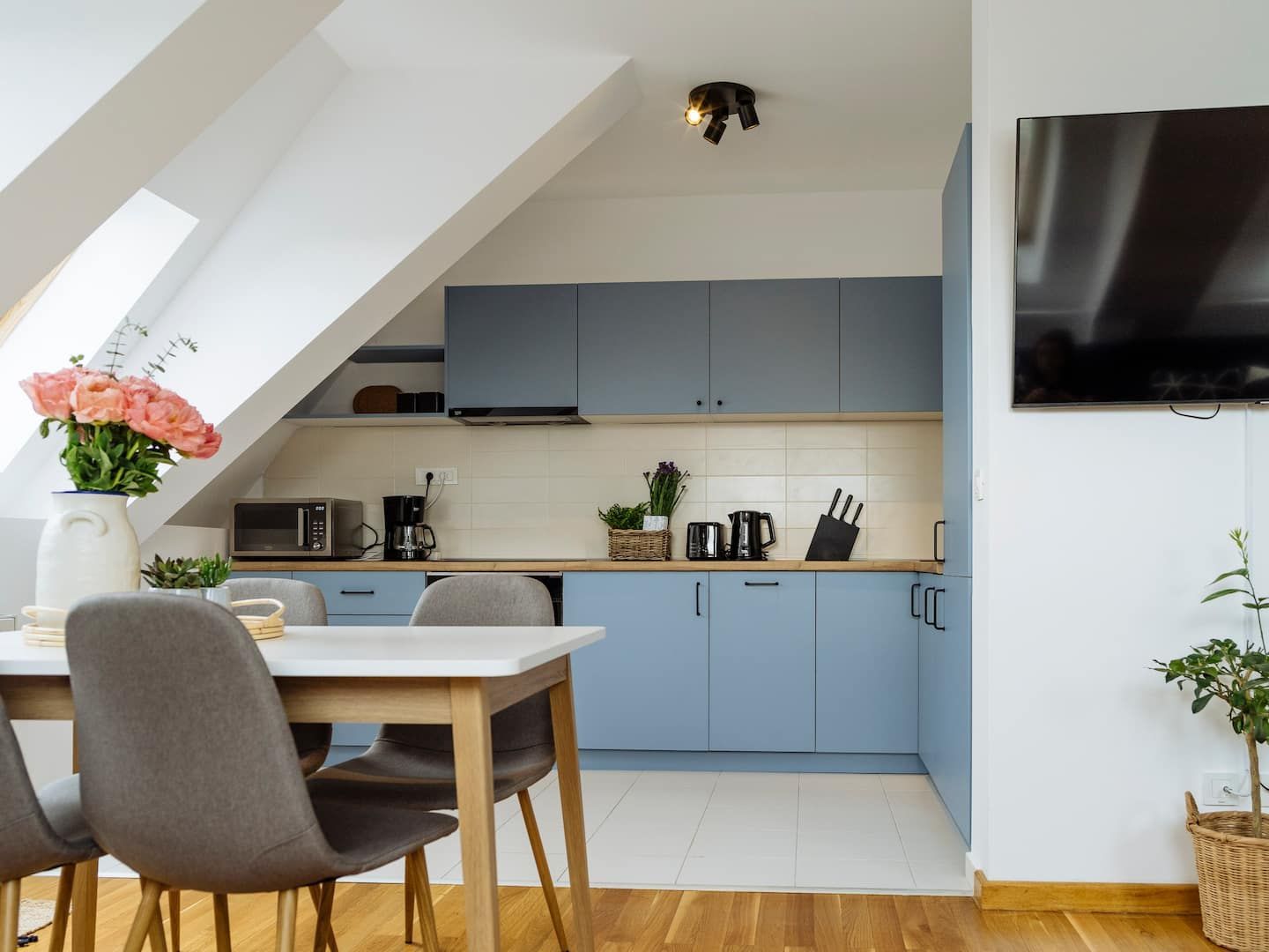 Garsoniera, Parc Carol - complex "Vivando" + loc parcare subsol inclus. - Poză 4