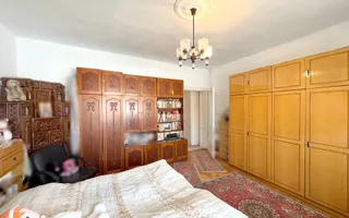 Casa cu 4 camere/teren 396mp/Garaj/Str.Stefan Augustin. - Poză 23