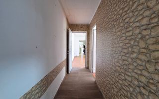 Apartament de 4 camere Militari / Apusului | Etaj 3/4 | Bloc reabilita - Poză 12