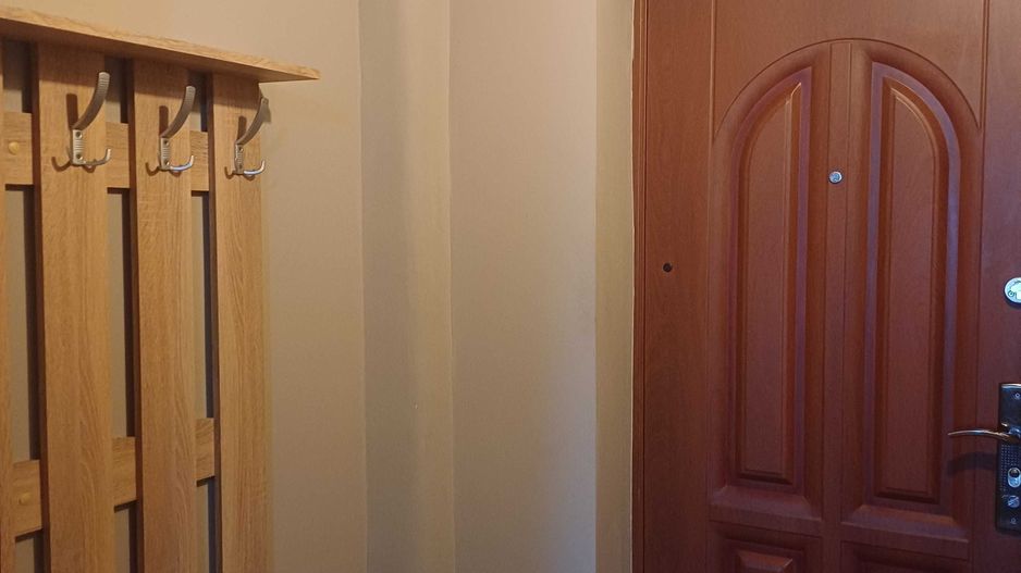 BRASADAS vinde garsoniera etaj 2/4 pe Ostrovului. - Poză 3