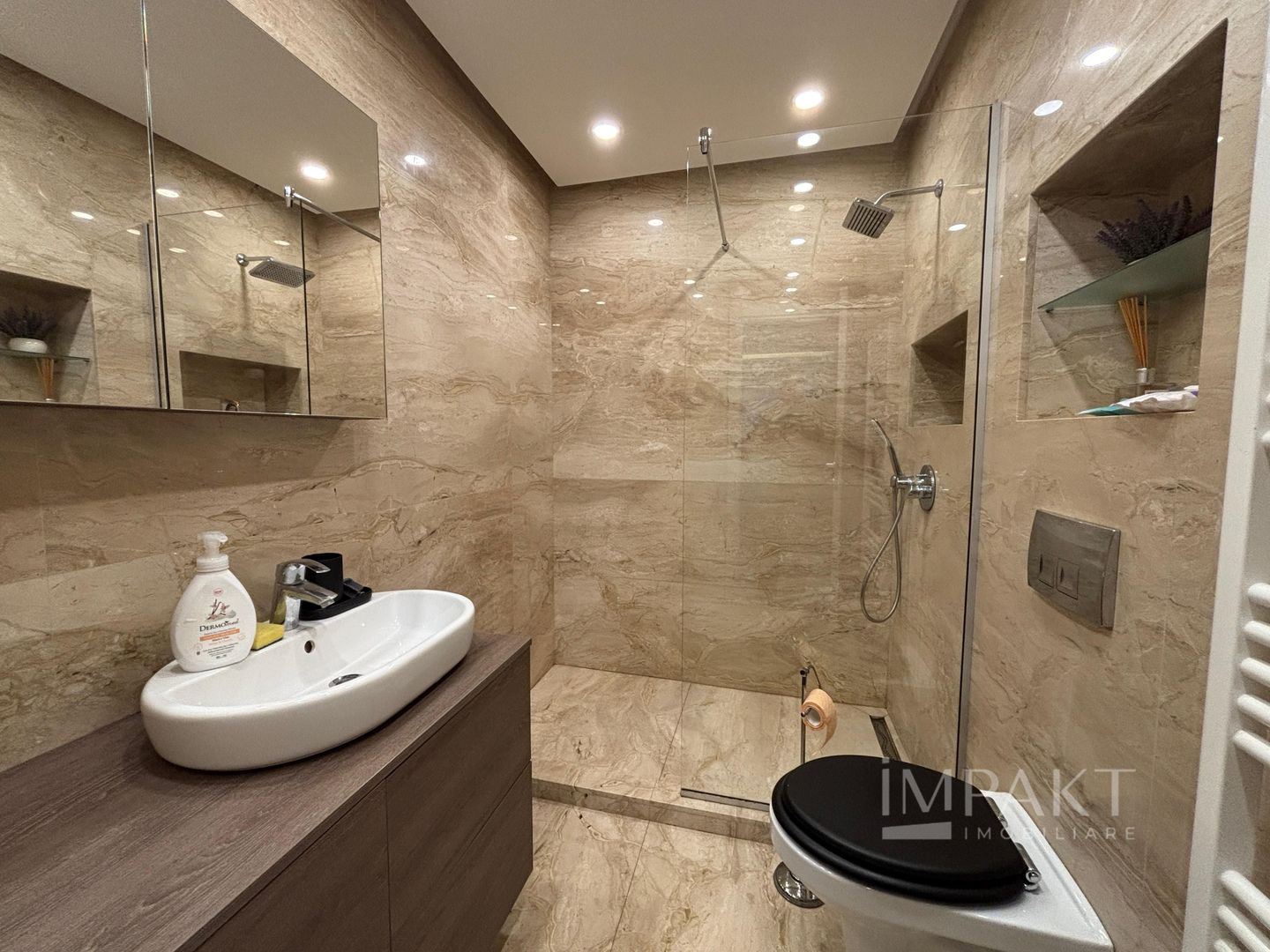 Apartament 2 camere LUX cu vedere spre lac - Poză 9