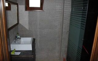 Apartament 3 camere TG. CUCU independentei -650 euro - Poză 7