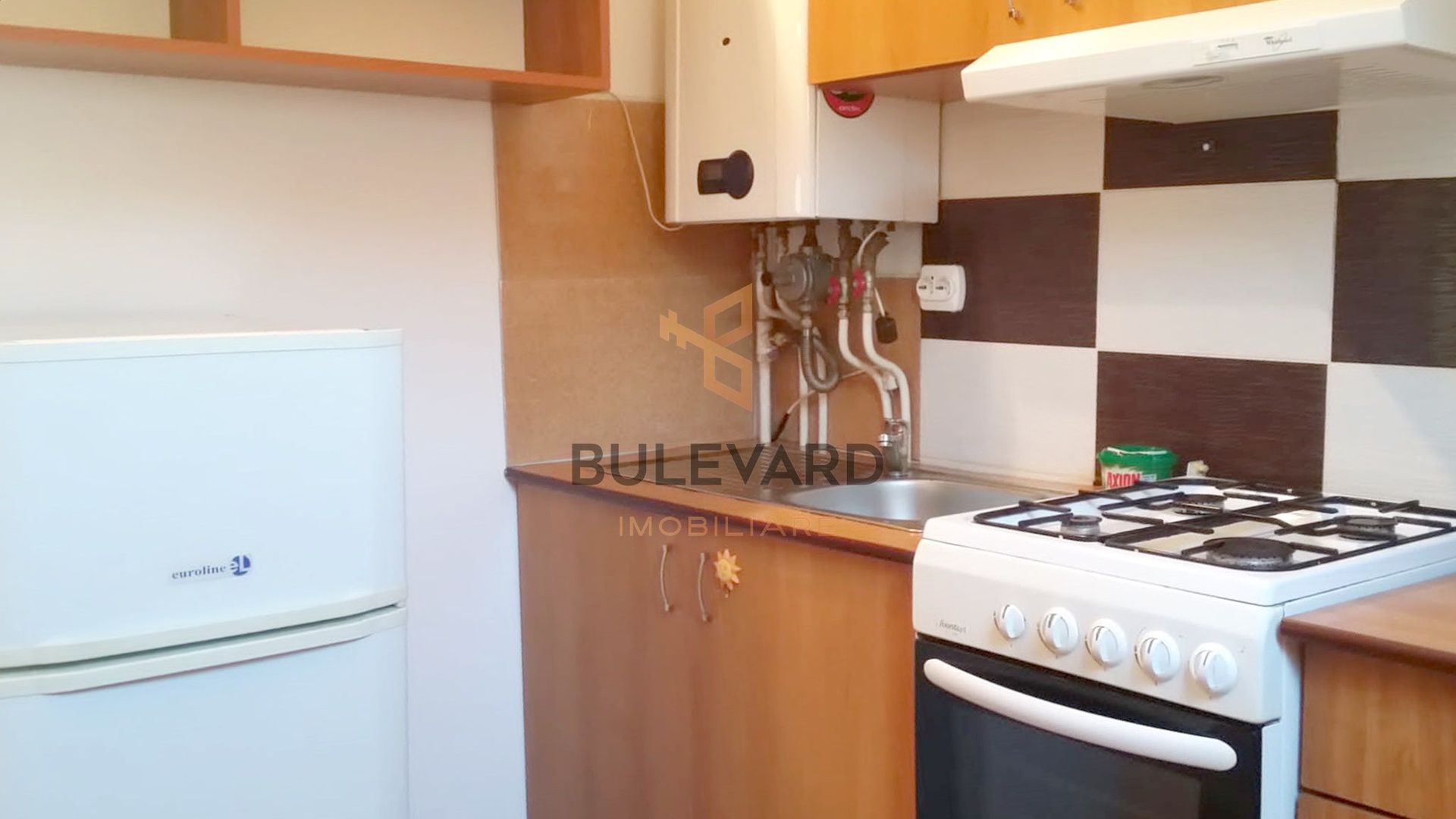 Apartament cu 2 camere dispus pe 2 nivele, zona strazii Donath! - Poză 7