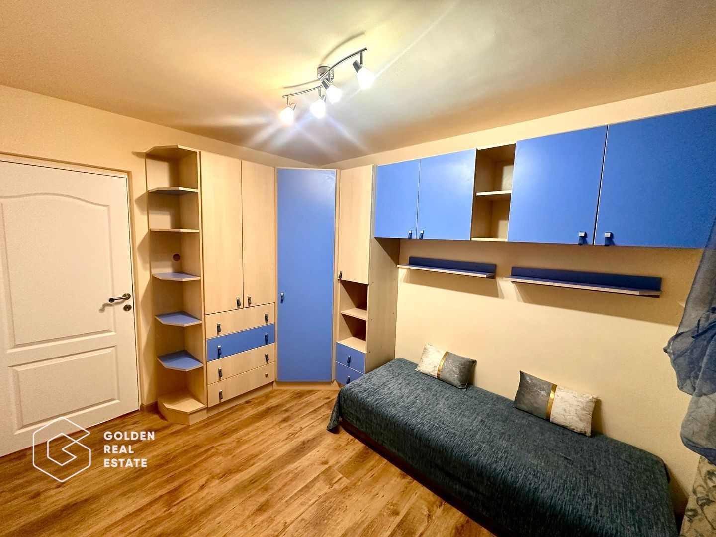 Apartament superb, 4 camere, parcul Orizont, parter, 2 bai, centrala proprie - Poză 7