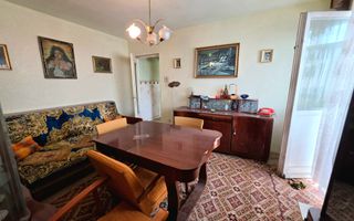 Apartament cu 4 Camere, Etaj Intermediar, Lift, Zona Bd. Transilvaniei - Poză 1