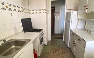 Apartament 2 camere – zona Mercur, cartier liniștit. - Poză 1