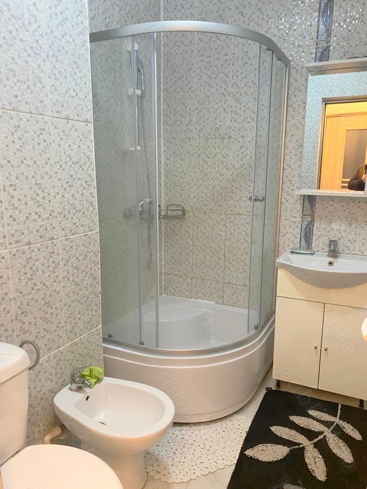 Apartament cu 2 camere de închiriat – Zona Centrală, Str. Domnească - Poză 8