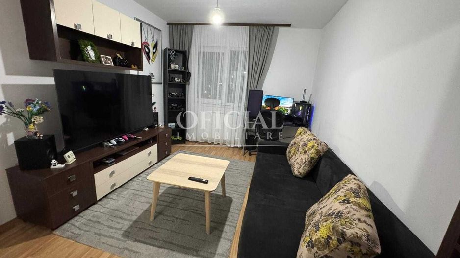 Apartament 2 camere | Parcare | Decomandat | Zona Vivo | Floresti - Poză 1