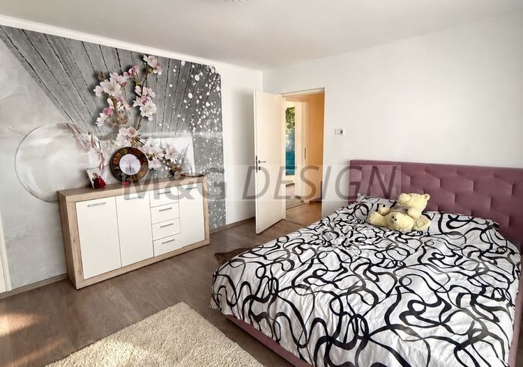 Apartament 4 camere Aradului etaj 2 - Poză 7