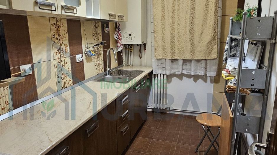 Închiriez apartament 3 camere - Poză 5