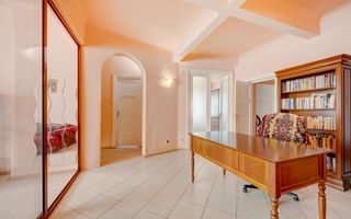 Zona C Calarrasilor ,apartament în imobil interbelic - Poză 8