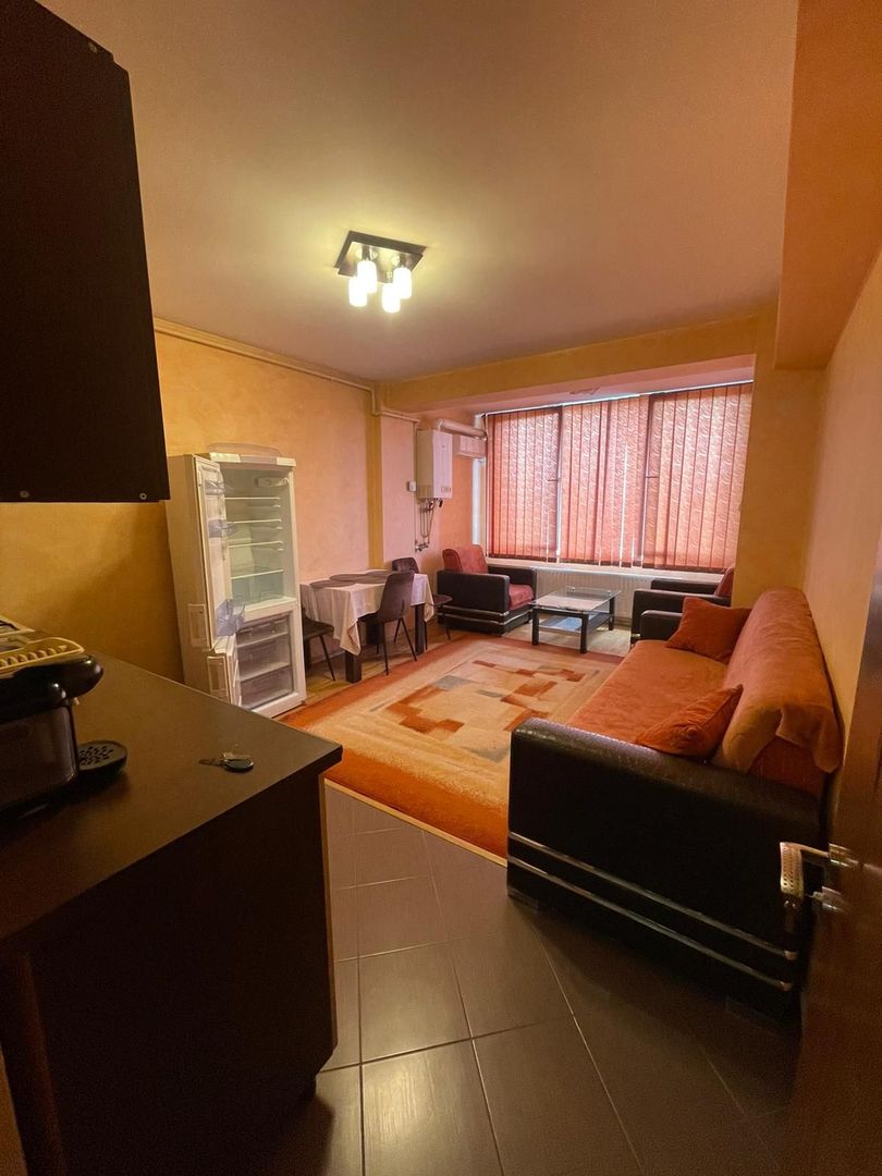 Apartament cu 2 camere de închiriat in Alba Iulia - Poză 1