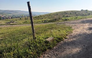 Teren intravilan construție casa Tip duplex !!