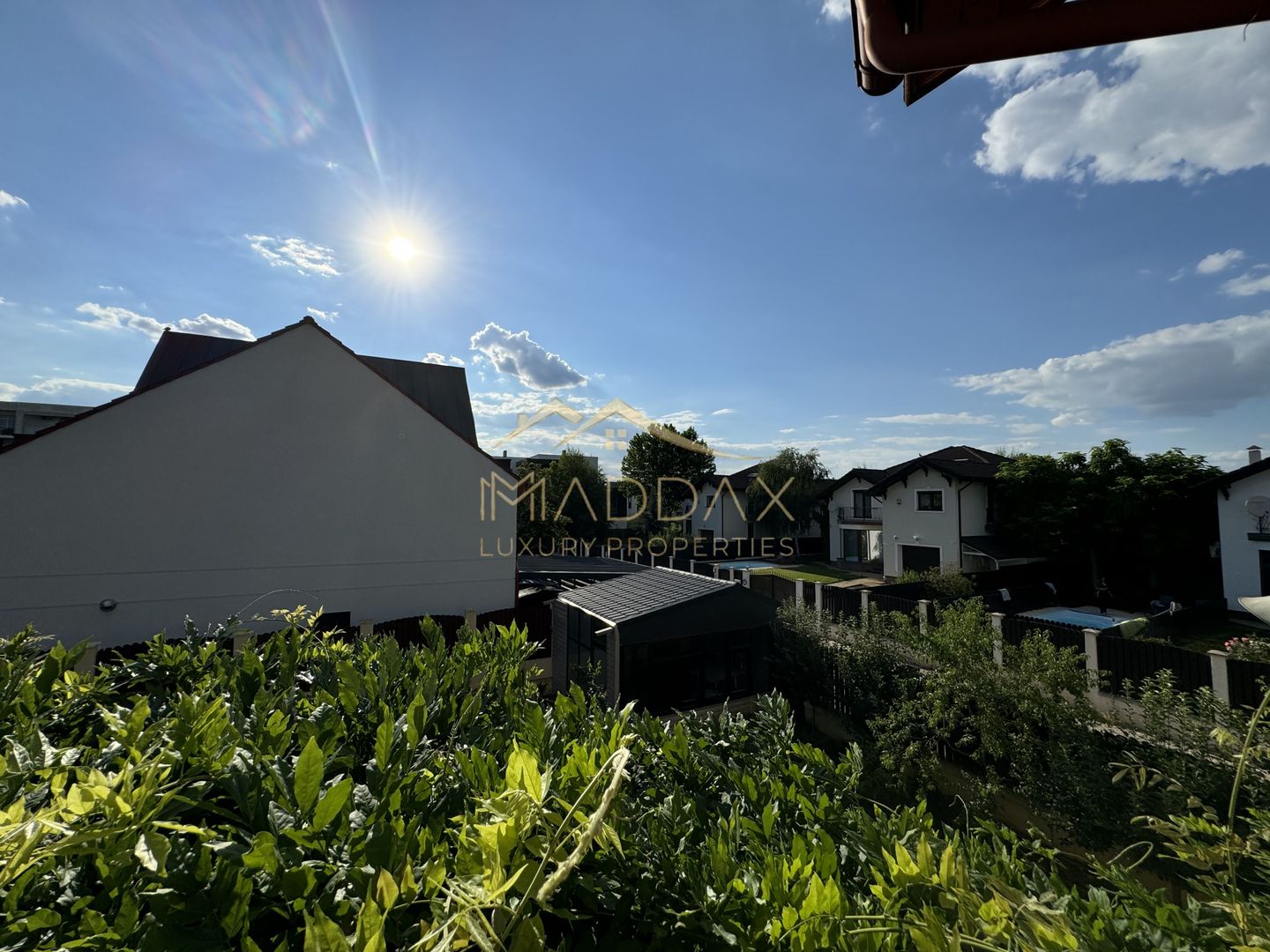 Vila Individuala _7 camere***Piscina***Teren 1000 mp // Erou Iancu Nicolae - Poză 43