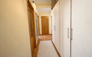 Apartament cu 3 camere de vânzare în zona Tomis Nord Constanta - Poză 4
