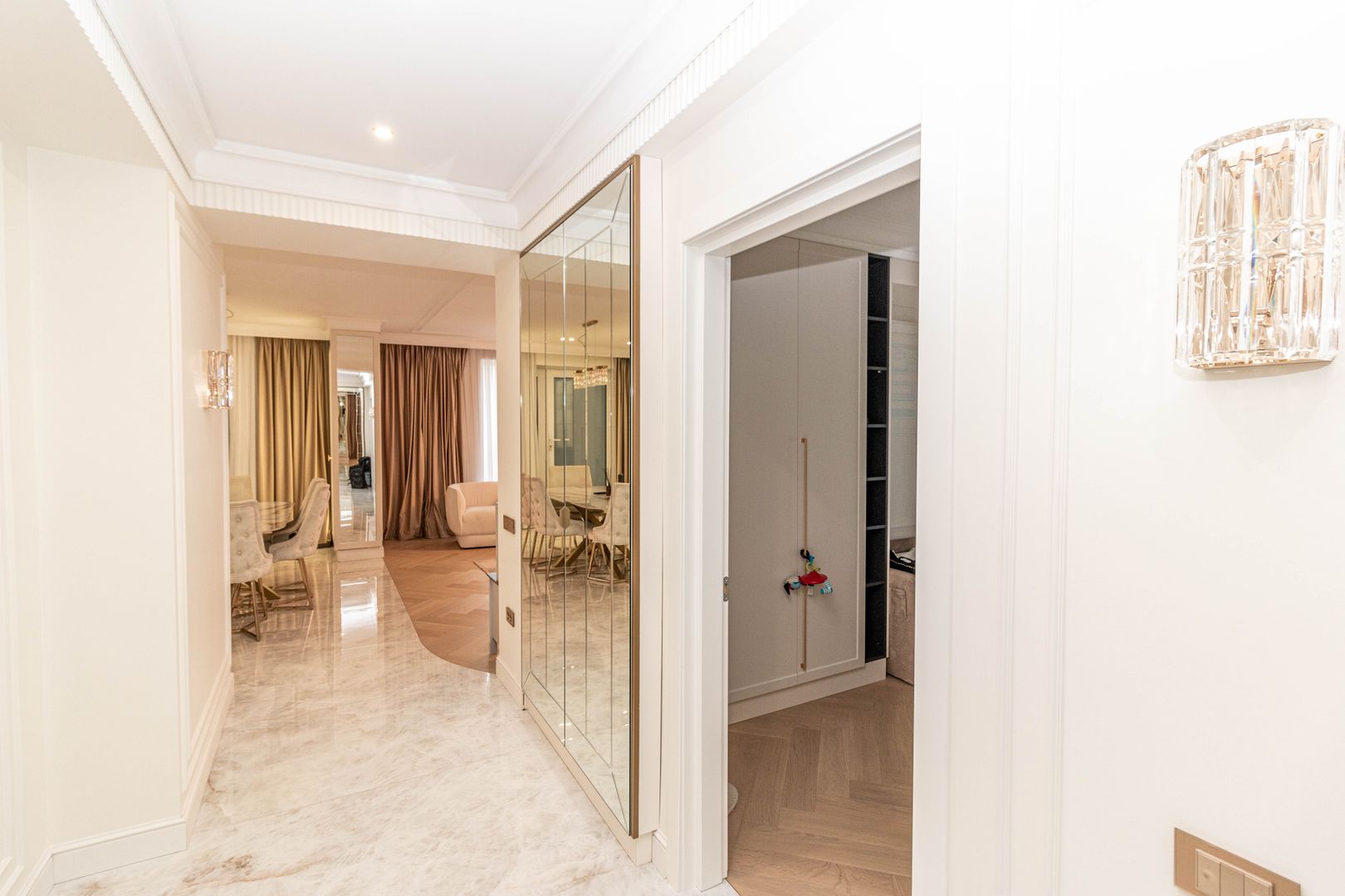 MTM Residence, apartament 3 camere de lux, de vanzare, loc de parcare - Poză 12
