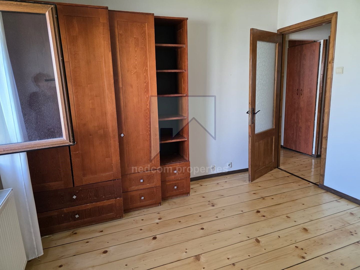 Inchiriere apartament 3 camere str. Novaci - Sebastian - Poză 11