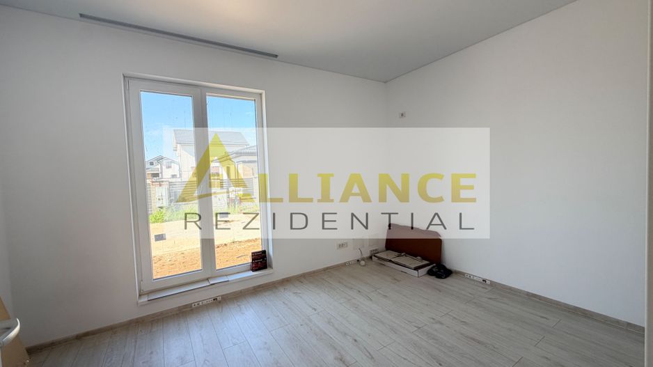 CASA PE PARTER IN BERCENI – TEREN 500 MP – ANSAMBLU ASFALTAT - Poză 7