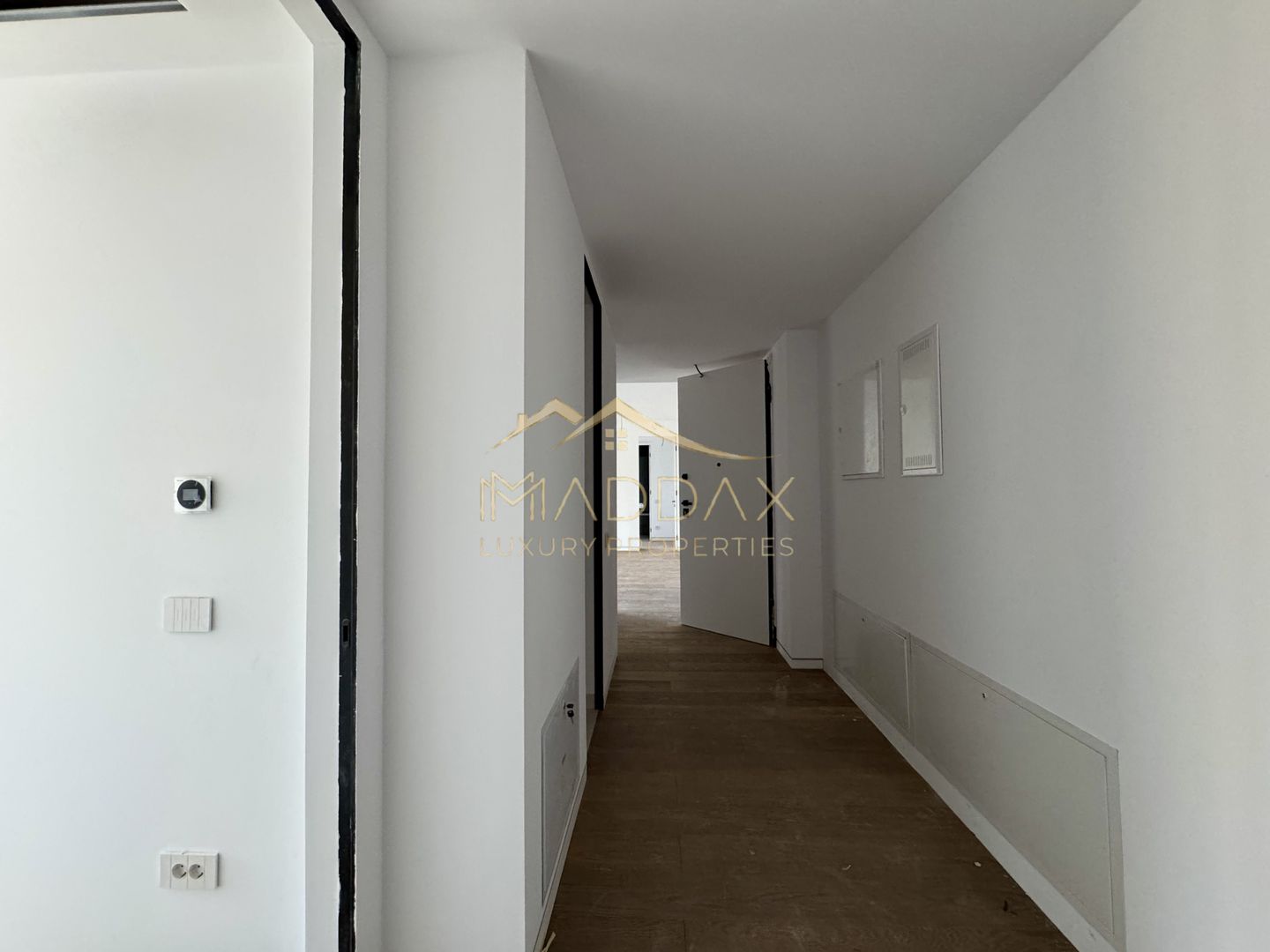 Apartament cu 4 camere *183mp* - Prima Inchiriere // Stejarii - Baneasa - Poză 12