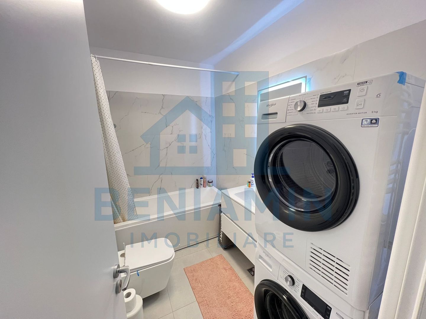 3 camere - decomandate - 83mp totali - boxa - Parcare - Tractorul - Poză 8