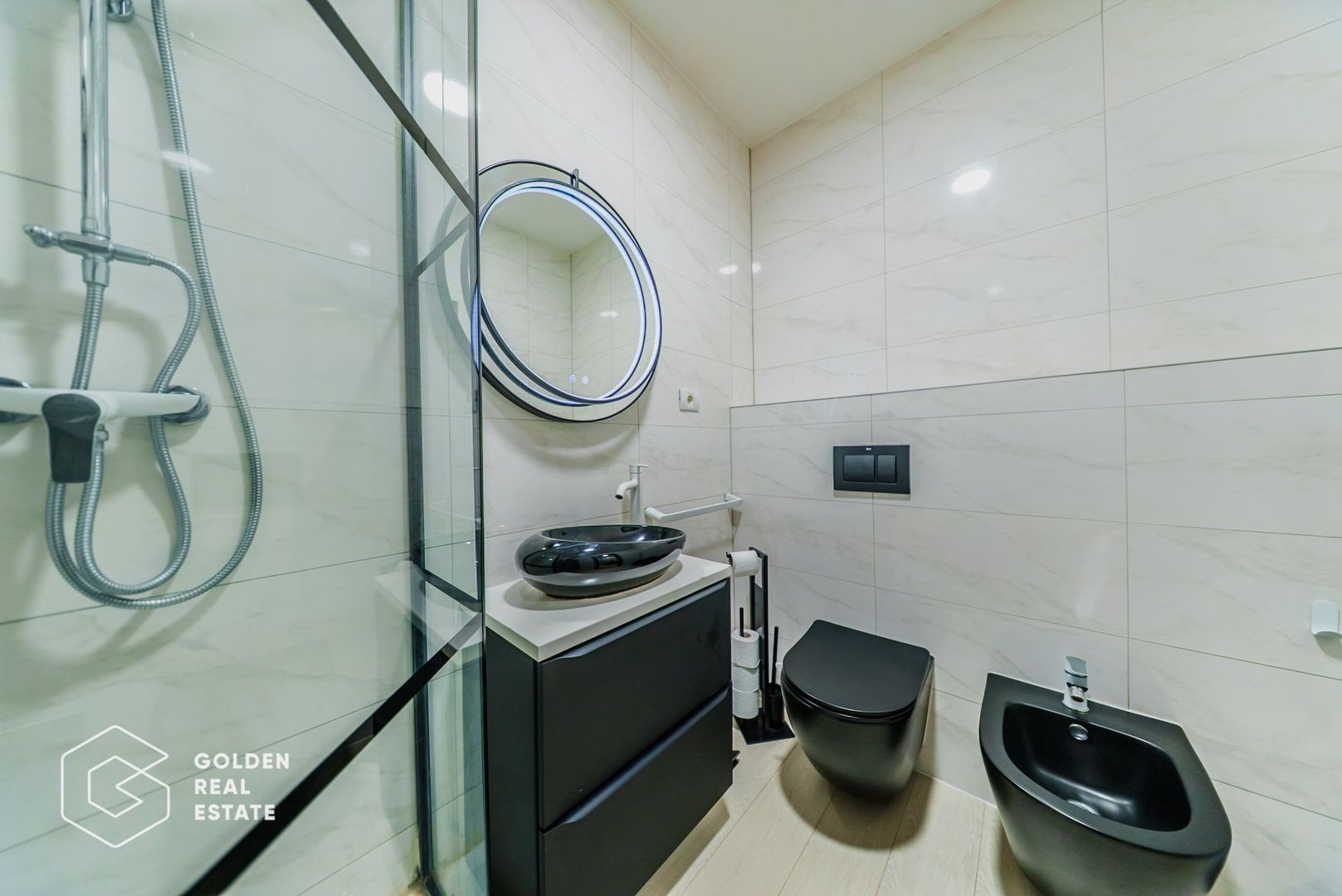 Apartament ultrafinisat la casa, zona ultracentrala, comision 0% la cumparare - Poză 11