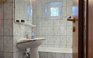 Aradului | 2 Camere | Etaj Intermediar | Bloc Izolat | Centrala Proprie. - Poză 6