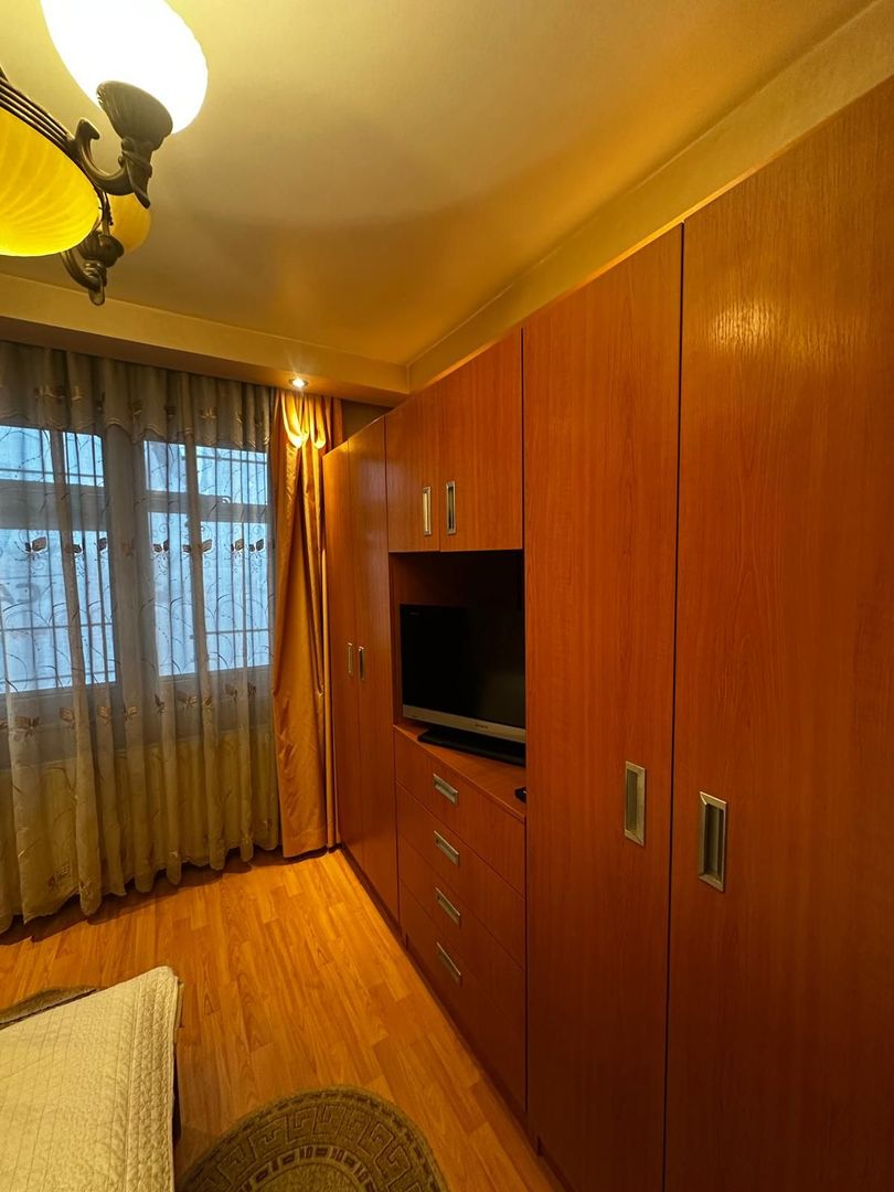 Apartament 3 camere, parcare inclusă, pet friendly, metroul la scara blocului - Poză 7