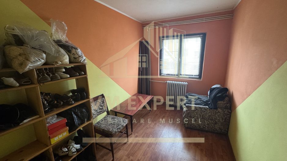 APARTAMENT 3 CAMERE ETAJ 1 GRUI - Poză 7