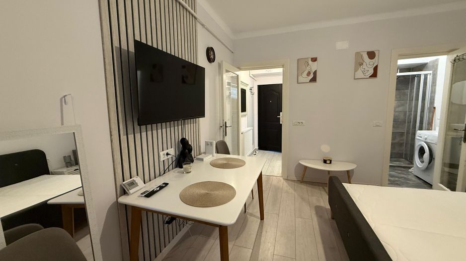 Garsonieră complet renovată in zona Dorobanți pe Strada Londra - Poză 1