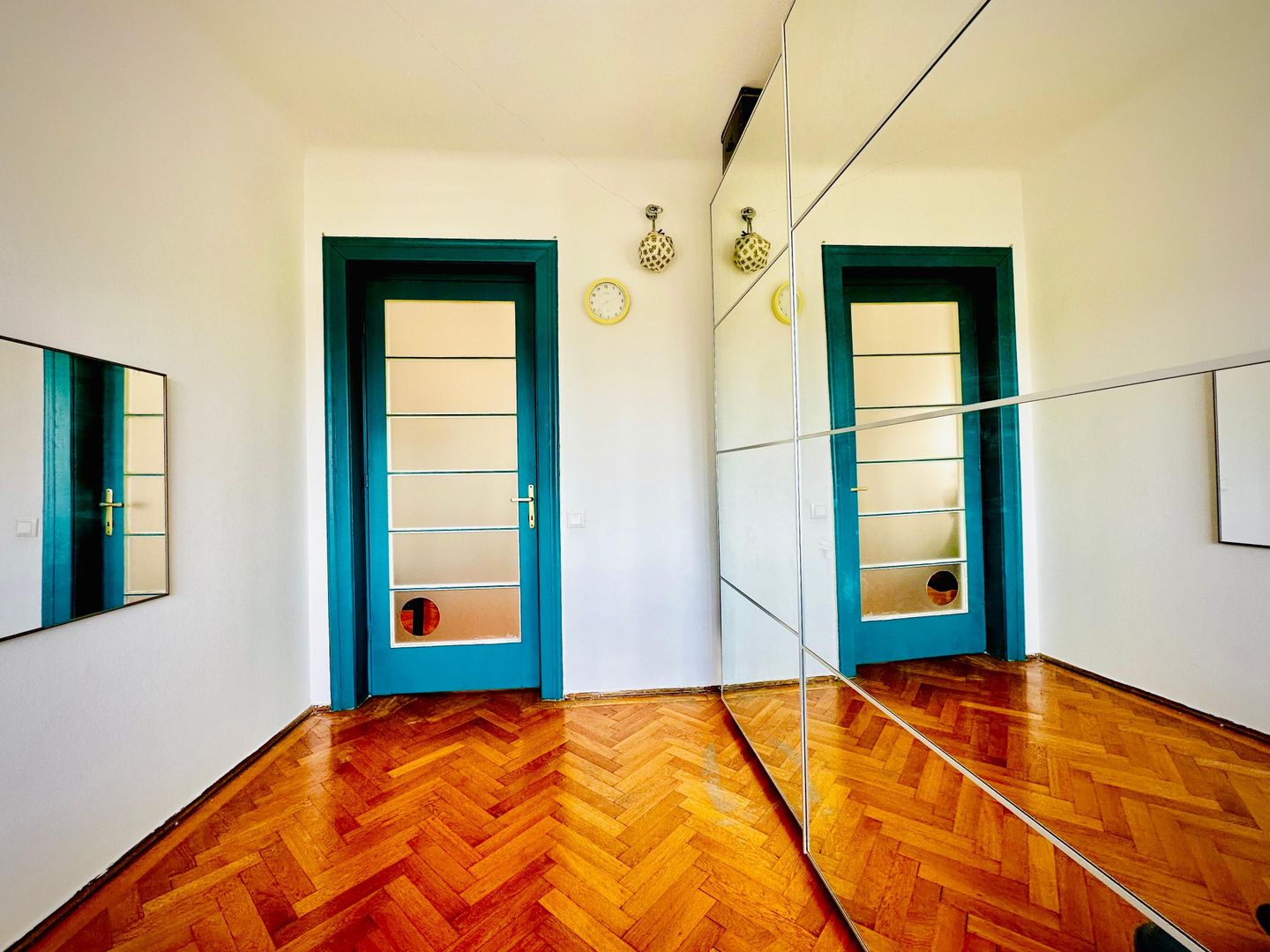 Apartament 3 camere + 1 birou,  Cotroceni, curte si gradina, metrou Eroilor - Poză 6