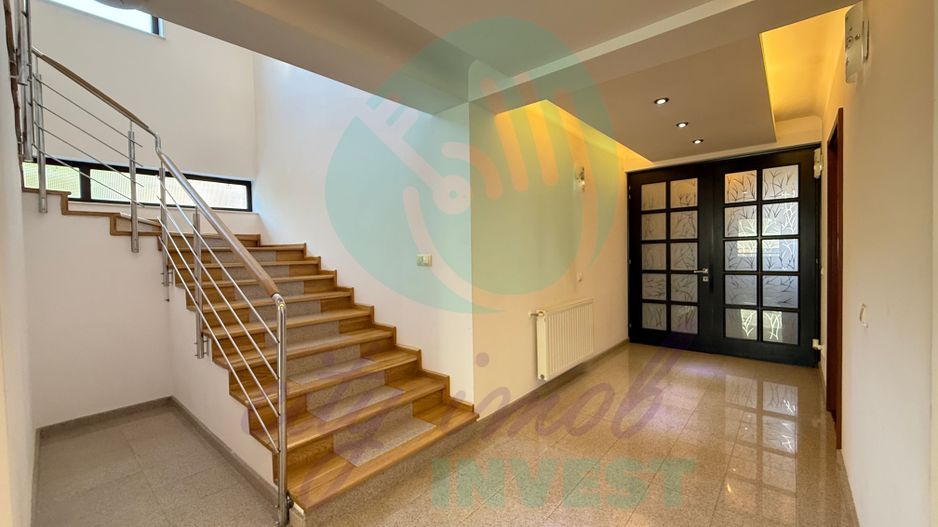 Casa in zona Vitan - Splai, ideala pentru orice tip de activitate sau locuinta - Poză 11