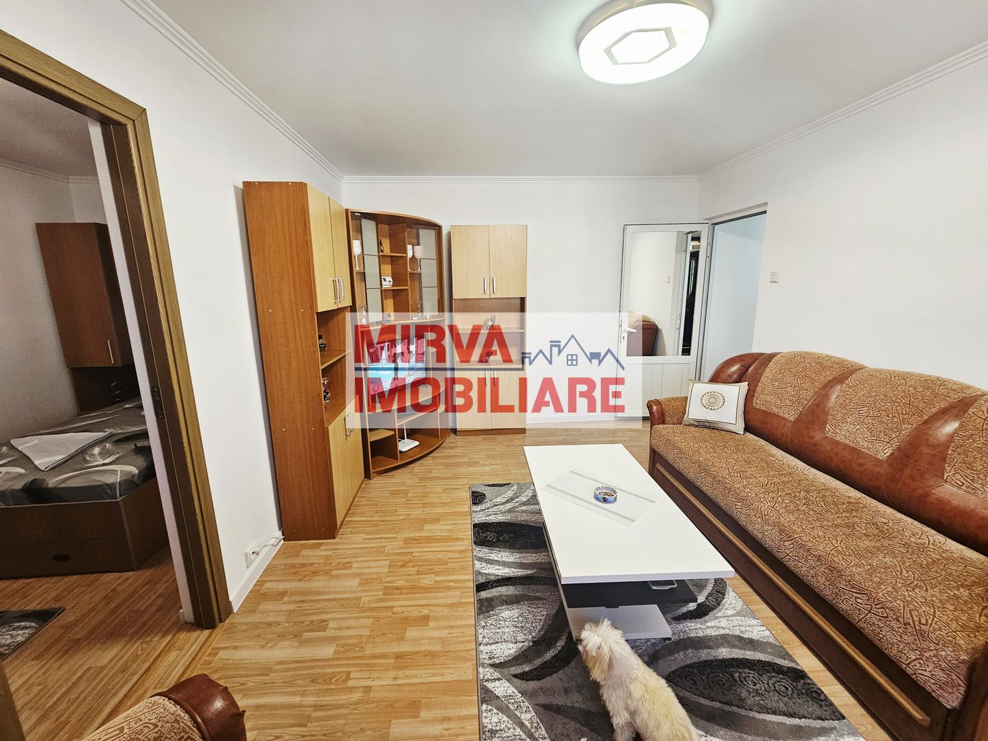 Apartament cochet 2 camere în Plopeni 🏡 Vedere spre pădure 🌲 - Poză 1