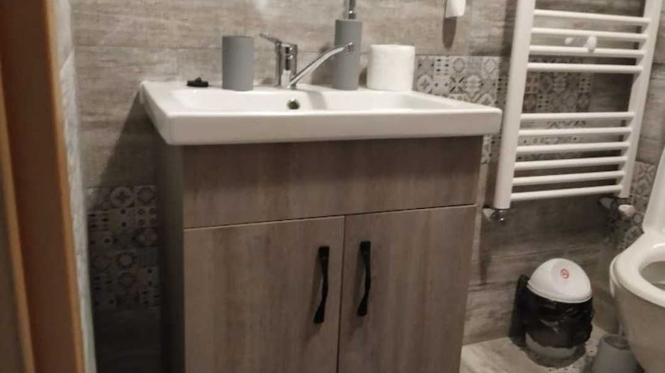 Casa de închiriat 4 camere Tohanu Nou - 900 euro/luna - Poză 6