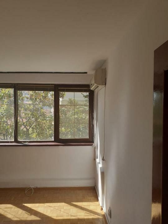 Apartament 3 camere de vanzare pe Bd. Dimitrie Cantemir - Poză 1