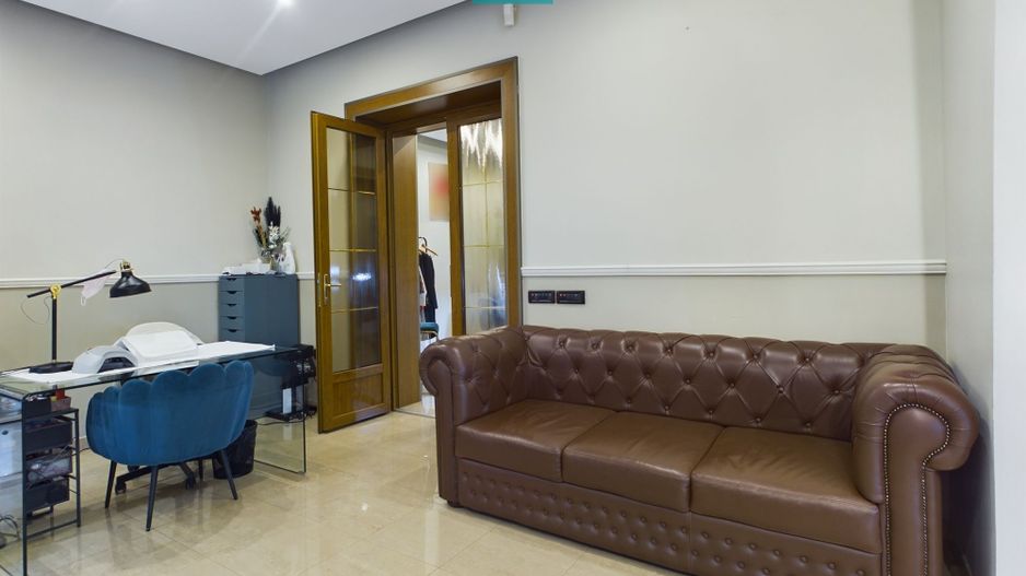 Post manichiură în salon Ultracentral - Poză 5