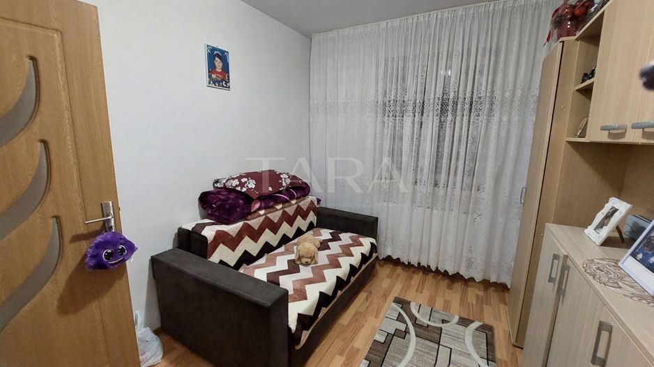 Apartament cu 3 camere de vânzare în zona Luxor - Poză 6