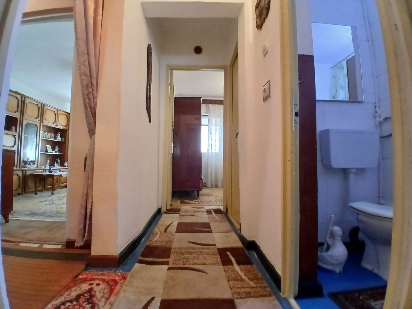 Decomandat! Vânzare apartament cu 3 in Targoviste- m11! - Poză 10