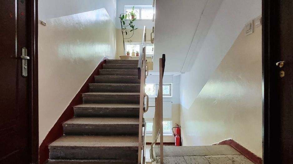 MILITARI LUJERULUI METROU 2 Camere Etaj 2din4 Bloc Reabilitat Termic - Poză 17