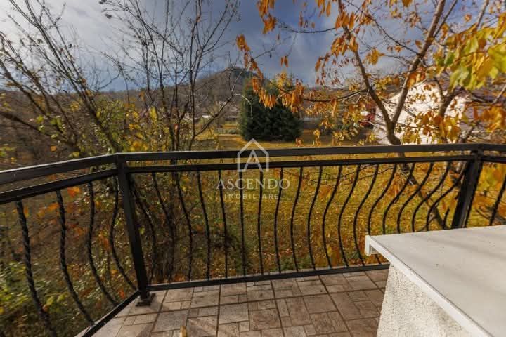 Vilă cu vedere panoramică în Breaza – Ideală pentru vacanță sau investiție - Poză 15