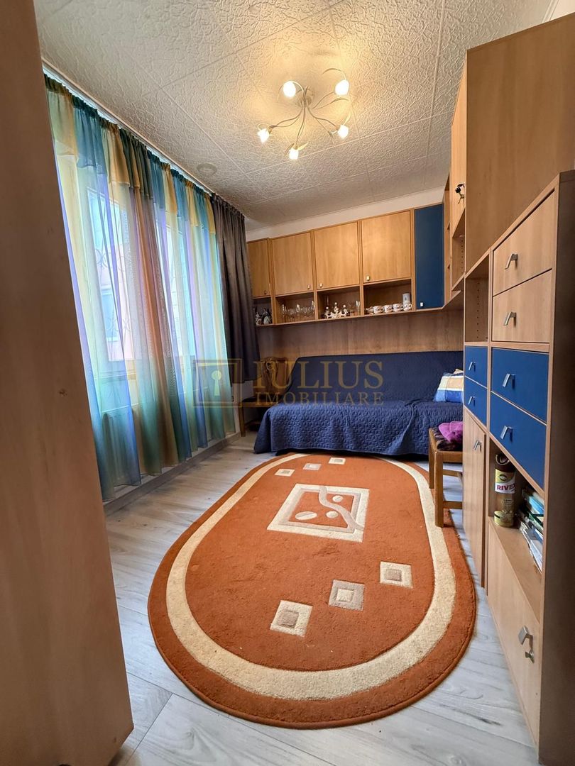 2 camere| curte comuna cu 3 apartamente| centrala proprie| zona aradului| - Poză 7