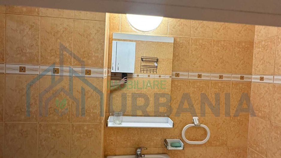 Apartament 2 camere, Podu Roș, cu balcon - Poză 6