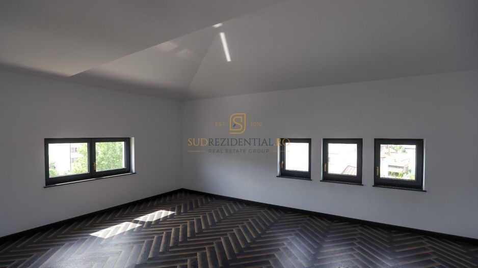 Apartament tip duplex, ideal birouri, 7 camere, Zona Parcul Carol - Poză 4