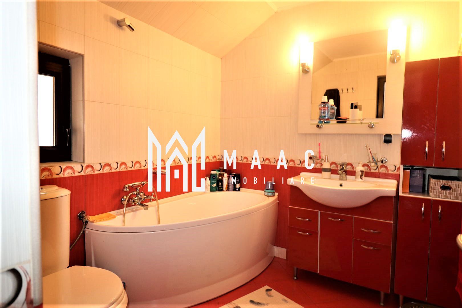 Casa 5 camere | Teren 520 mp  | 4 locuri parcare | Terasa 20 mp - Poză 10