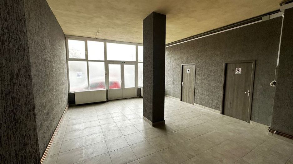 Oportunitate unica! Spatiu comercial modern si frumos amenajat, 100mp-Vlaicu - Poză 1