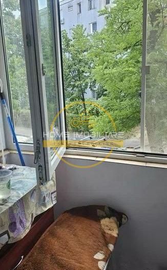 Apartament cu 2 camere / 30 mp/ zona Podu Ros - Poză 6