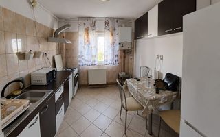 Apartament 3 camere renovat, complet mobilat – Zona Politehnica, Panoramic View - Poză 4
