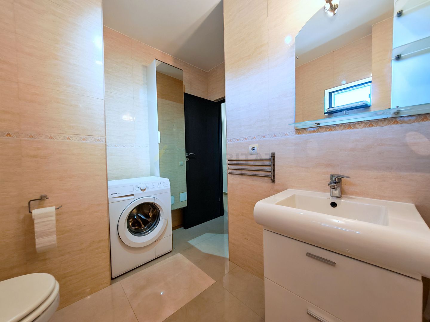 Locația perfectă pentru un stil de viata dinamic - Poză 14