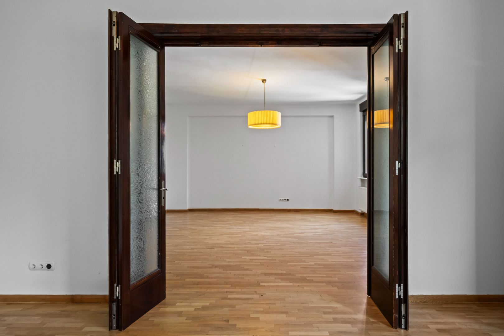 APARTAMENT 4 CAMERE ULTRACENTRAL - Poză 6
