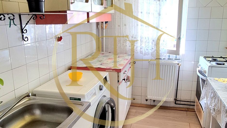 Apartament 2 camere decomandat de vânzare, Torontalului, 0% Comision - Poză 13