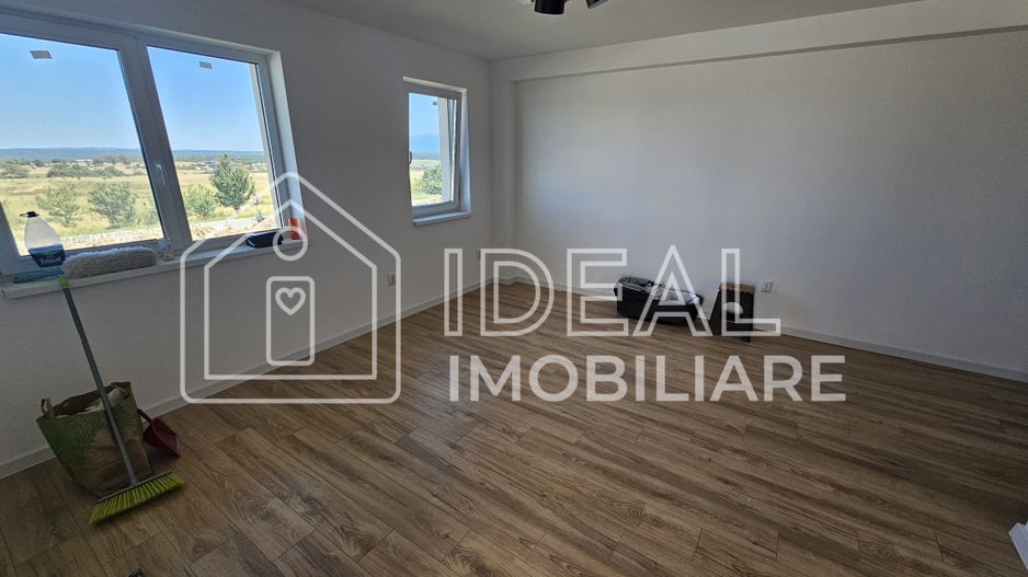 Casa cu 4 camere LA CHEIE in Calea Cisnadiei, zona Casa de Apa - Poză 6